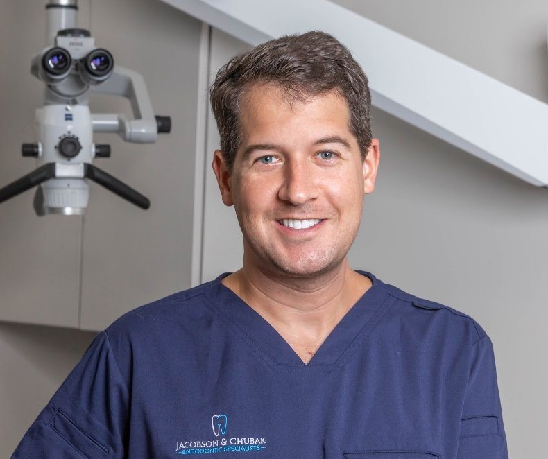 New York City endodontist Doctor Joshua Chubak